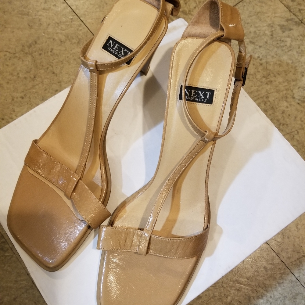 Sandals - Picture 3 of 3